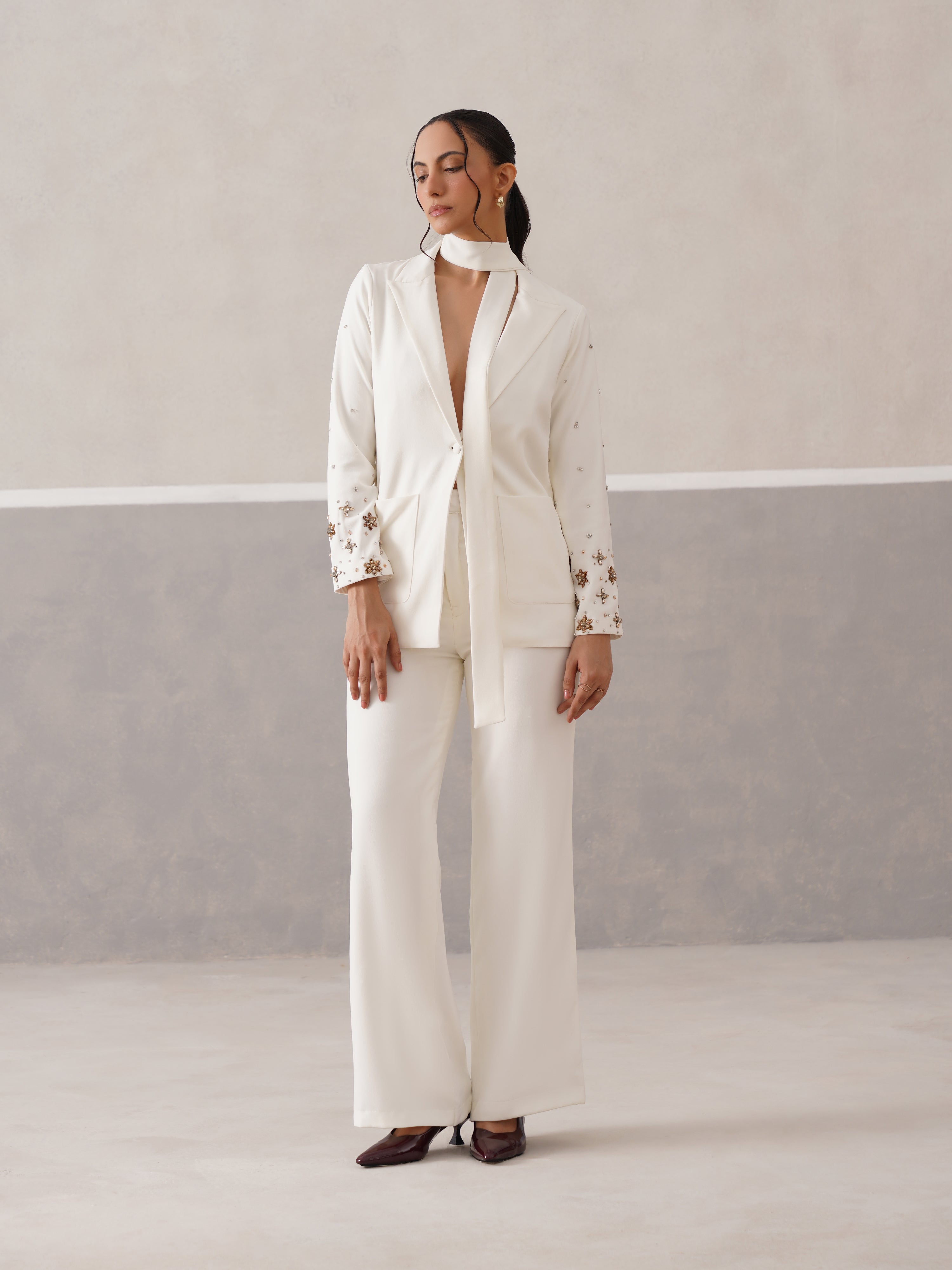 CELEST SUIT