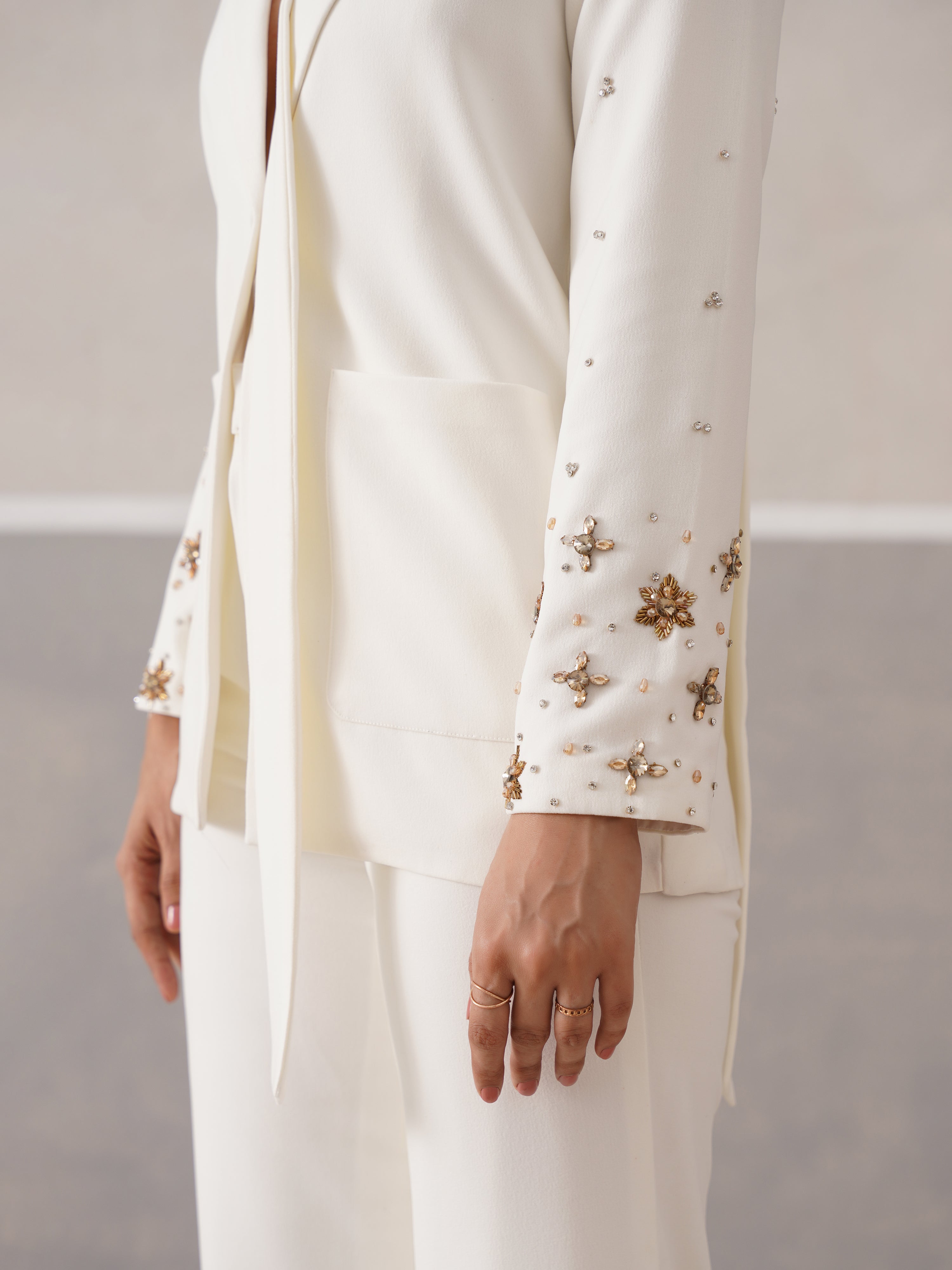 CELEST SUIT